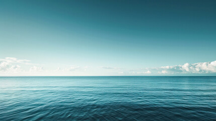 Calm ocean and clear sky horizon