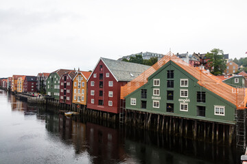 Obraz premium Norway Trondheim city view on a cloudy summer day.