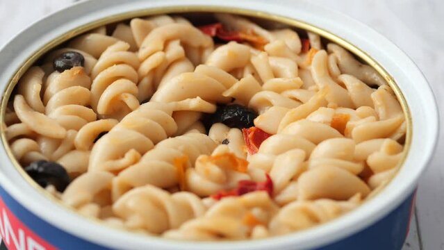 Canned Fusilli Pasta with Vegetables in Tomato Sauce is a convenient, readytoeat meal