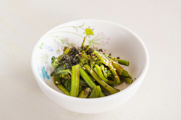 わらびのナムル