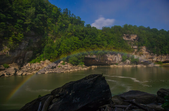 moonbow over cumberland falls kentucky