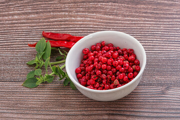 Red pepper seeds in the bowl