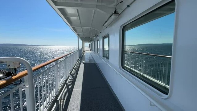 Spaziergang auf Promenadendeck