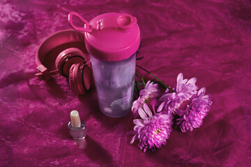 Vibrant Colored Shaker: Eye-Catching and Fun Fitness Accessory for Active Lifestyles
