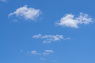 Cumulus clouds are clouds that have flat bases and are often described as puffy, cotton-like, or fluffy in appearance. Kamoana Pl / Aliinui Dr, Ko Olina , Honolulu, Oahu, Hawaii