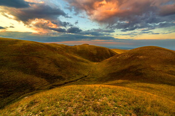 Karamurun-tau is a picturesque mountain range of the Orenburg region.