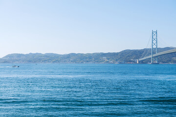 晴れの明石海峡