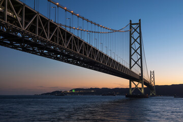 夕暮れの明石海峡