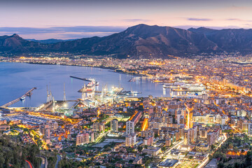 Fototapeta premium Palermo, Italy Cityscape with the Port at Dusk.