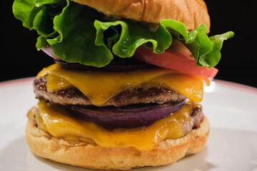 グルメバーガーのランチ