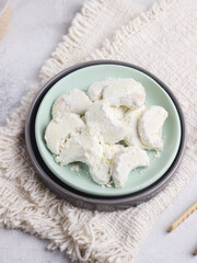 Kue Putri Salju Kacang Mede or 