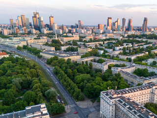 Warszawa, panorama miasta o zachodzie słońca © hunter76