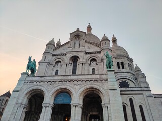 Obraz premium Sacre Coeur, Paris France. The Basilica of the Sacred Heart of Paris, commonly known as Basilique du Sacre Coeur, Paris