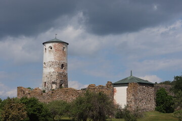 Stegeborg Castle is a ruined castle in St Anna parish, S&ouml;derk&ouml;ping, &Ouml;sterg&ouml;tland, located on an island in a narrow sound at the bay of Sl&auml;tbaken. 