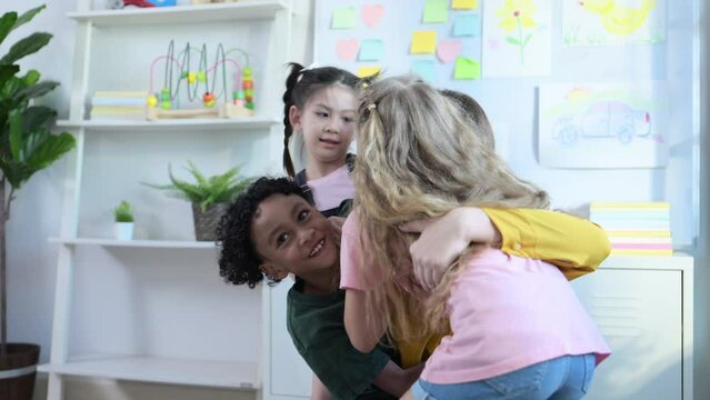 The pupils rushed to hug the teacher. We met on the first day of school.