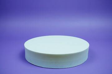 White podium mockup product presentation concept on purple geometric background