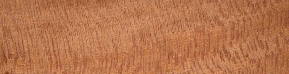 Malle sliced plane tree veneer with dynamic wood grain and rustic charm