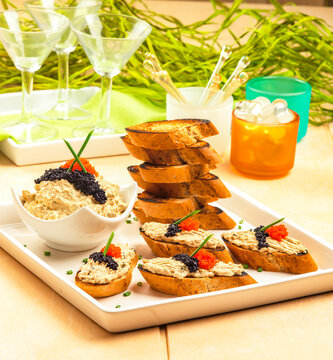 aperitivos de mejillones al queso con caviar 
