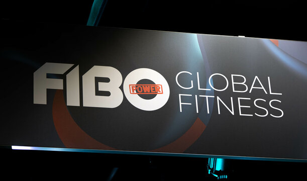 12.04.2024, FIBO-Messe f&uuml;r Fitness, Wellness und Gesundheit in K&ouml;ln. Logo von FIBO &ndash; Global Fitness.