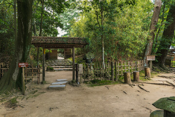 山形 鶴舞園 中門