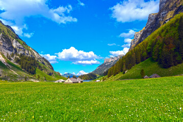 Der Seealpsee im Alpsteingebirge, Kanton Appenzell Innerrhoden (Schweiz)