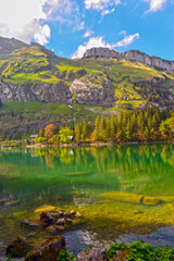 Obraz premium Der Seealpsee im Alpsteingebirge, Kanton Appenzell Innerrhoden (Schweiz)