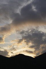 夕暮れ時の空に心が癒される。