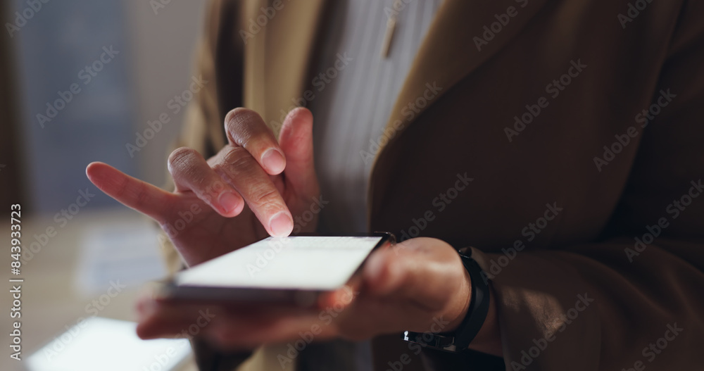 Fototapete communication, hands and phone with business person in office at night for networking or social medi