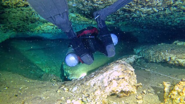 Cave Diving in Sand Dollar Sink Hole, Florida