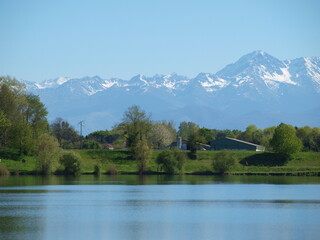 Pyr&eacute;n&eacute;es lac de Bours