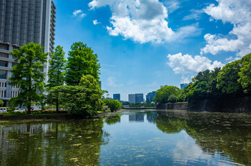 Obraz premium 東京・丸の内の高層ビル群