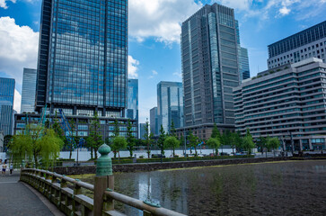 Obraz premium 東京・丸の内の高層ビル群