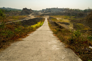 path in the mountains