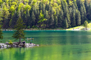 Naklejka premium Der Seealpsee im Alpsteingebirge, Kanton Appenzell Innerrhoden (Schweiz)