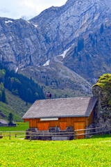 Fototapeta premium Die Seealp am Seealpsee im Alpsteingebirge, Kanton Appenzell Innerrhoden (Schweiz)