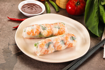 Vietnamese spring roll with prawn