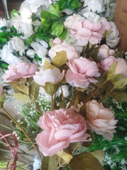 bouquet of roses artifisial flowers