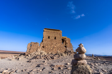 The public granary at the top of the hill is the earliest structure in the area.The Berbers built many mud-house Kasbah near the Ait Ben Haddou Gorge, Morocco.