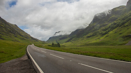 Naklejka premium Road through Glencoe
