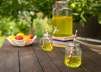 Lemon Water, for a wooden table, Drink station for an outdoor party