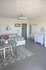 camera da letto di una masseria pugliese