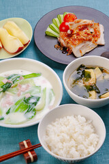 夕食の献立、和食風