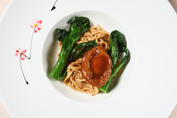 Braised abalone with greens and efu noodle