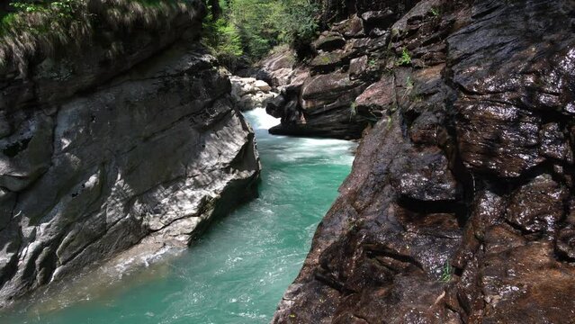 Natural wonders in the Marmitte dei Giganti
