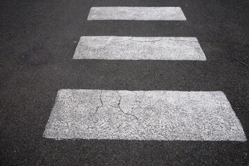 passage pi&eacute;tons