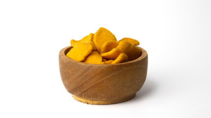 Crispy and savory snacks made from fish powder, peanut flour, and vegetable oil, with wooden bowl mats 