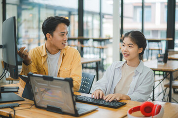 Obraz premium team programmer focuses on software development, site design, and the advancement of coding and programming technology.concepts for technological development