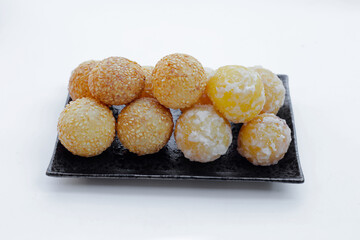 Thai snack, Fried mung bean stuffed balls