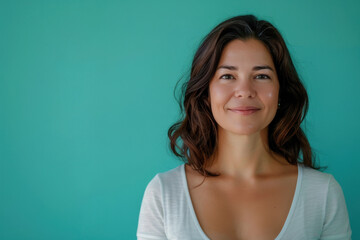 Fototapeta premium A close up portrait of a woman with a subtle smile