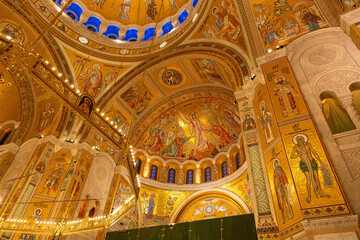 Obraz premium The Church of Saint Sava, Hram Svetog Save in Belgrade, Serbia